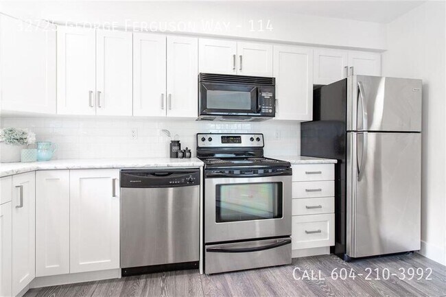 Photo du bâtiment - Corner Unit at Uptown