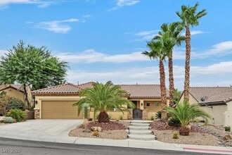 Building Photo - 2099 Gunnison Pl