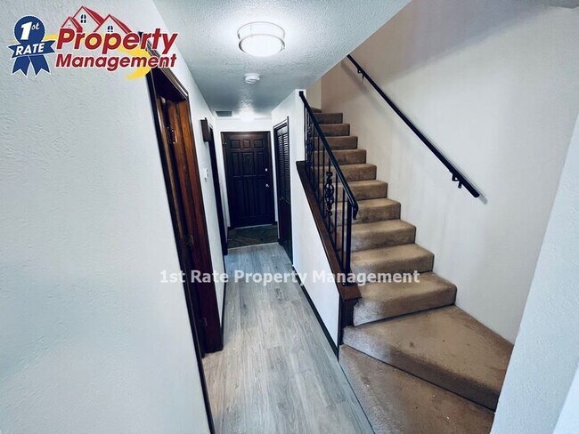 Foto del edificio - 435 W Melrose St