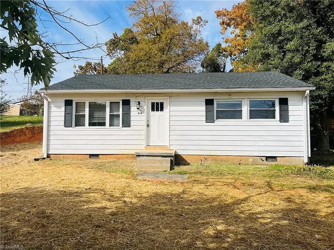 Building Photo - 514 Merritt Dr