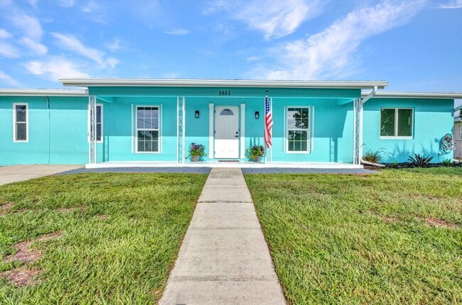 Building Photo - 1611 Sheehan Blvd