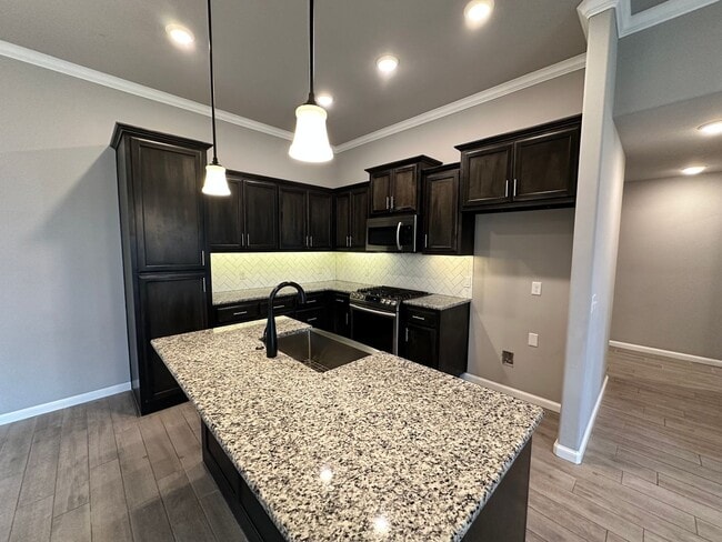 Foto del edificio - 4 Bed, 2 Bath Home for Rent in Edmond (Dee...