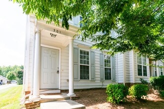 Building Photo - 301 Danbury Ct