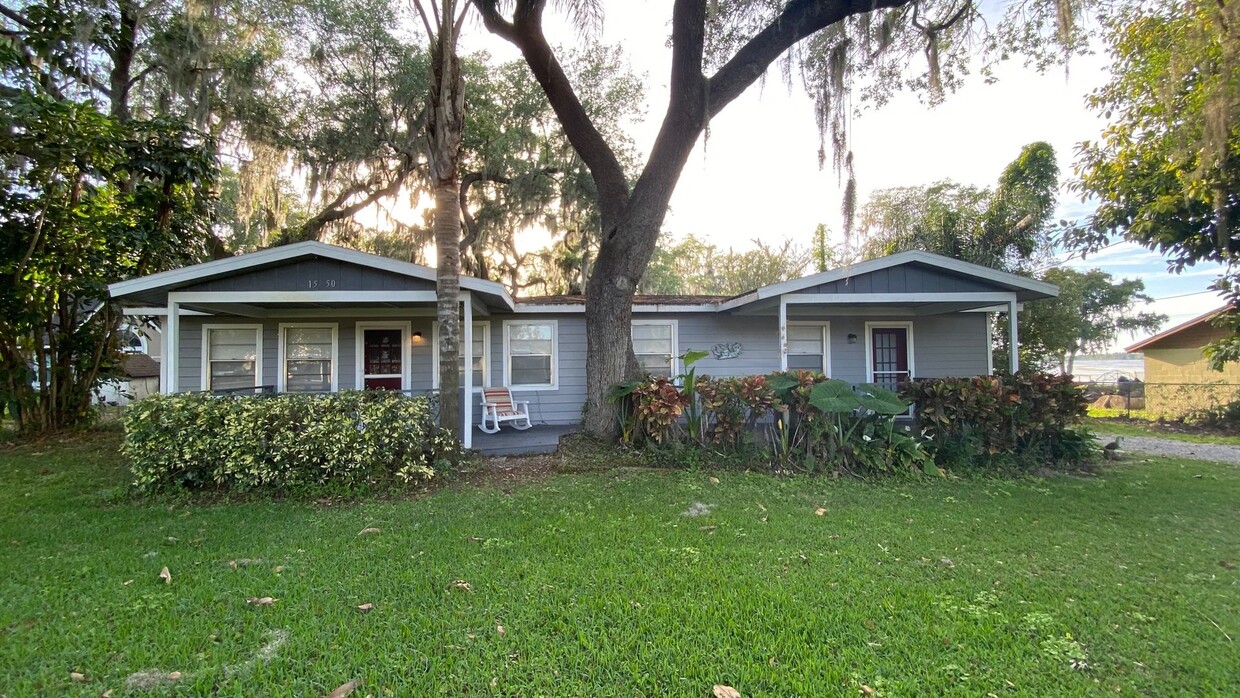 Foto principal - Charming Lakeview Home - 2 Bedroom/2 Bath ...