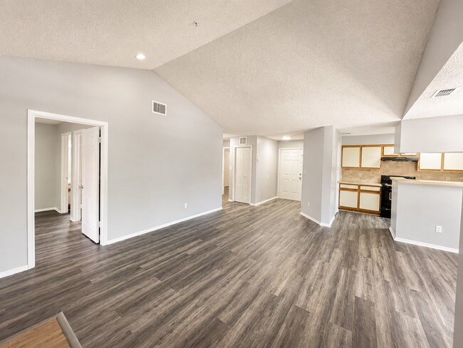 Building Photo - 234 Afton Square