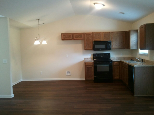 Foto del edificio - 43 Roseberry Cir