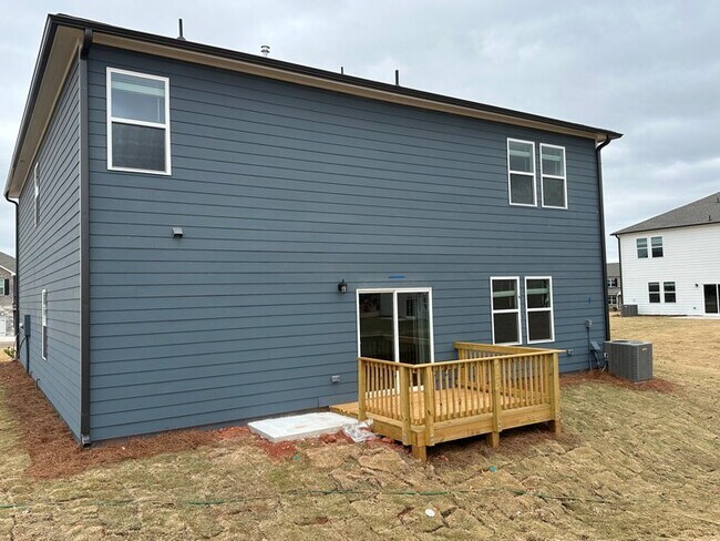 Foto del edificio - 1112 Holland Dr