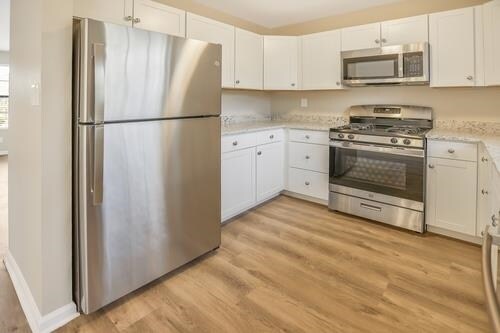 Building Photo - 1065 Parkwest Ct