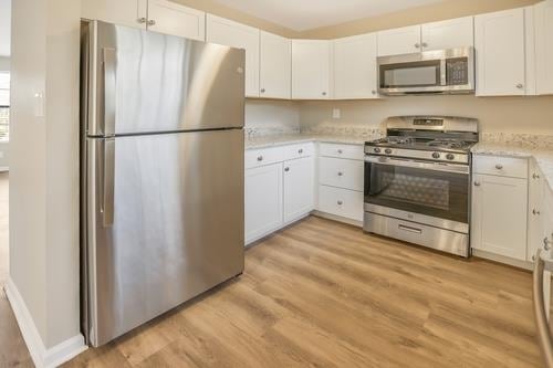 Foto del edificio - 1065 Parkwest Ct