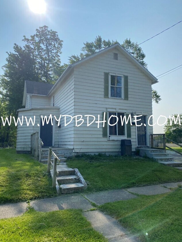 Primary Photo - 2611 Warsaw St