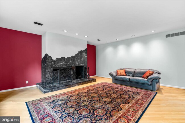 Foto del edificio - 4233 Buckskin Wood Dr