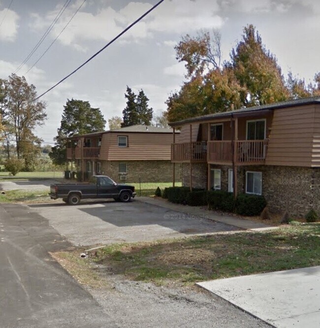 Apartamento de 2 habitaciones en alquiler - 1205 West Mack Ave