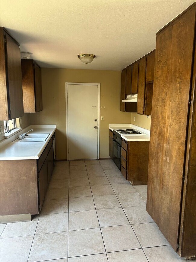 Foto del edificio - 3800 Maserati Dr