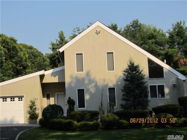 Building Photo - 23 Strathmore Ct