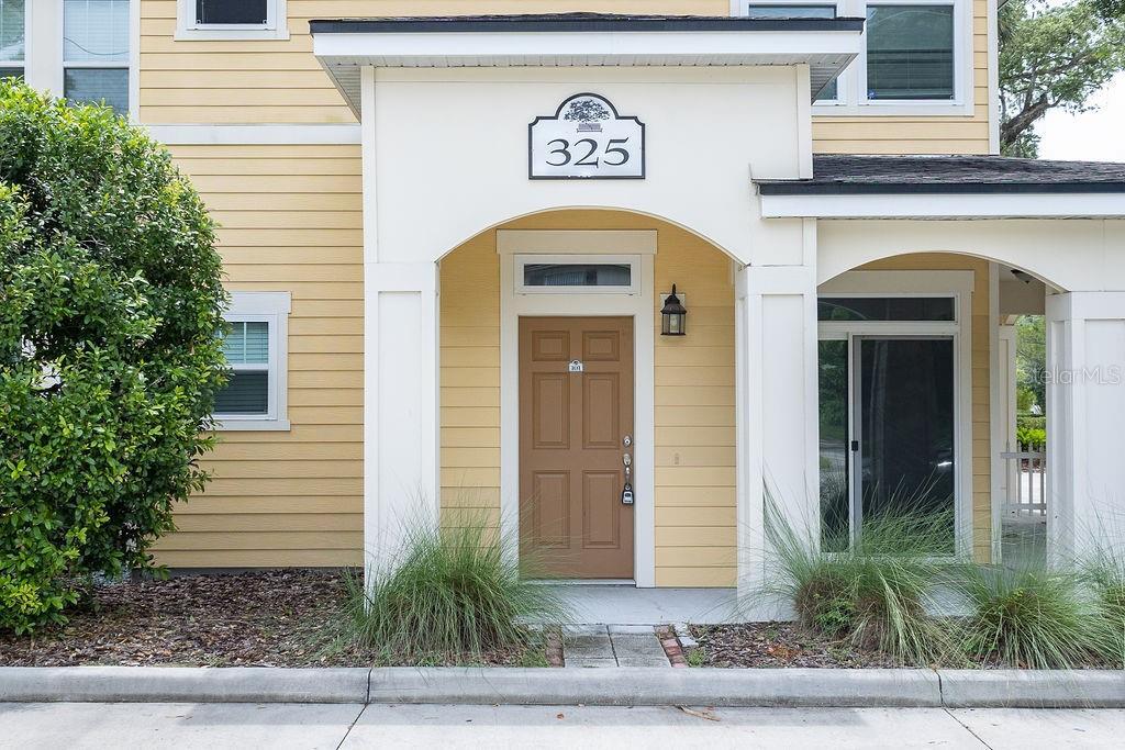 Foto principal - 325 N Florida Ave
