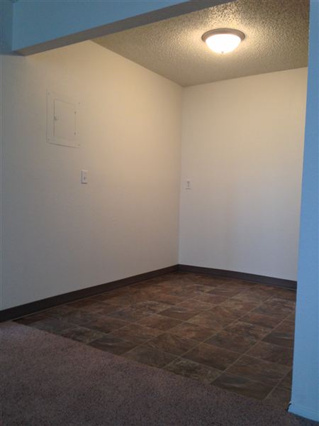 Building Photo - 1811 Allison Dr