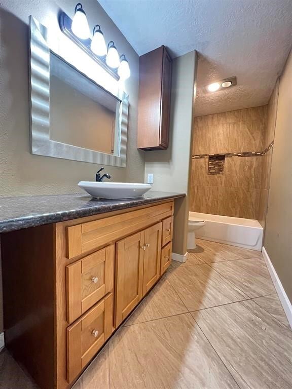 Building Photo - 12965 Larch Ln