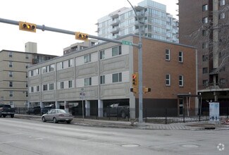 Building Photo - Central Beltline Apartments