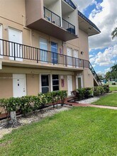 Building Photo - 3901 SW 109th Ave