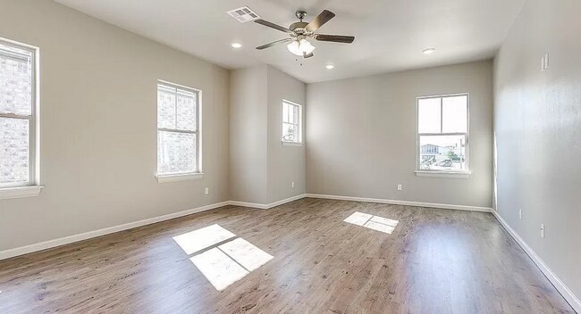 Building Photo - Brand New Modern  3 bedrooms, 3 full bath
