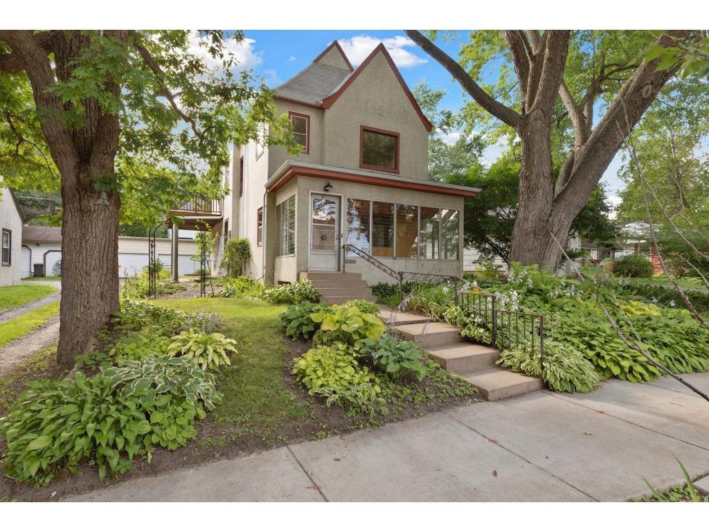 14 S Washburn Ave, Minneapolis, MN 55405 Townhome Rentals in