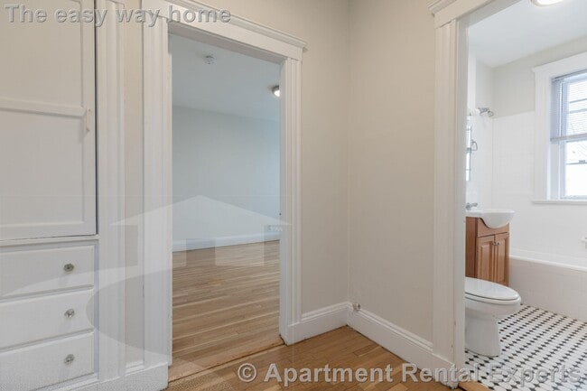 Building Photo - 30 Langdon St