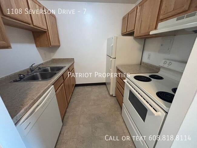Building Photo - 1108 Severson Dr