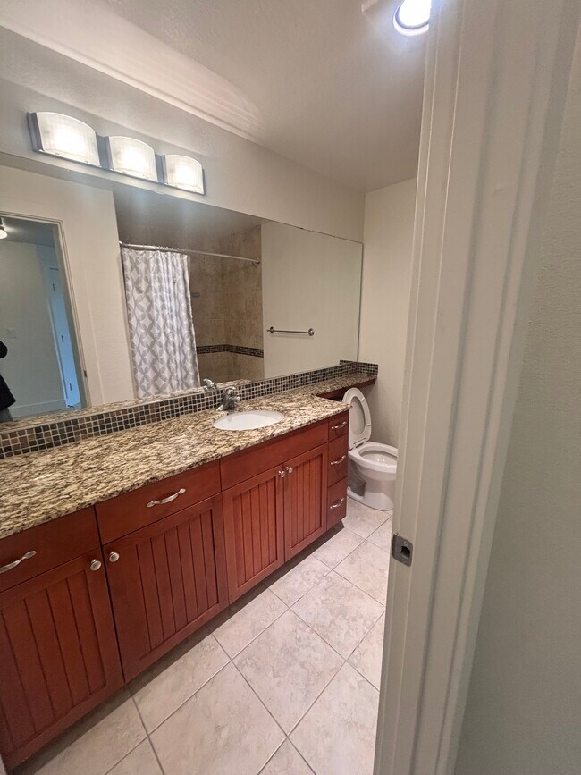 Foto del edificio - 3008 N Narrows Dr