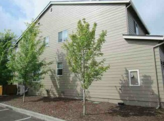 Building Photo - 2112 NE 4 Seasons Ln
