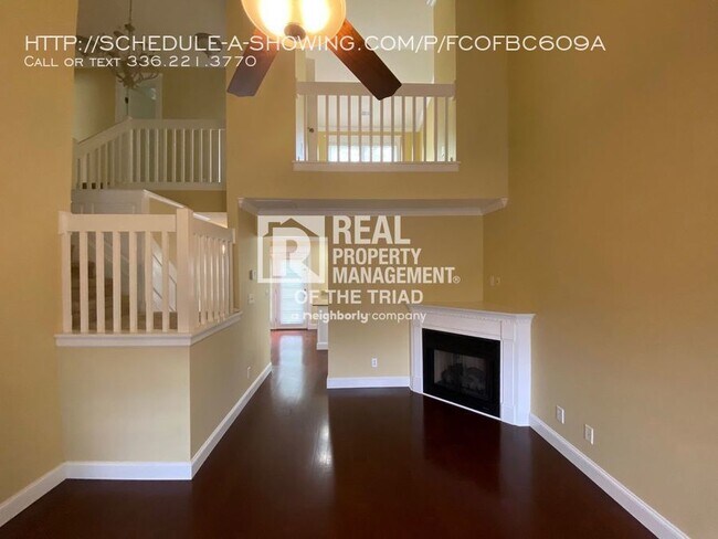 Building Photo - 6329 Hibiscus Ct