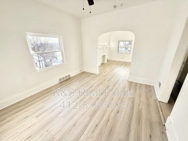 Building Photo - 2413 Milburn St