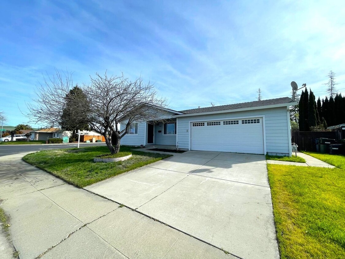 2129 Del Monte St, Livermore, CA 94551 House Rental in Livermore, CA