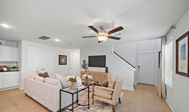 Foto del edificio - 18831 Glenwood Chase Ct