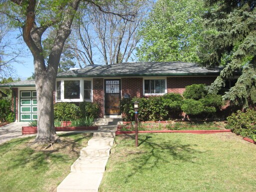 Primary Photo - 205 Beryl Way
