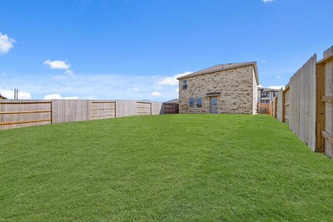 Building Photo - 2919 Summer Breeze Wy