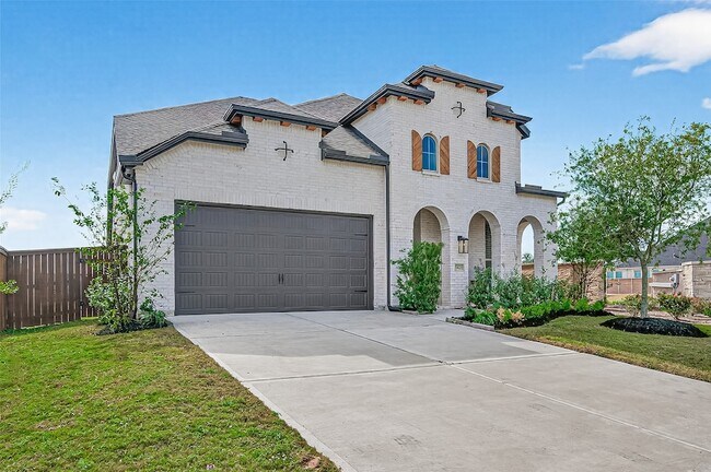 Foto del edificio - 7427 Compass Dr