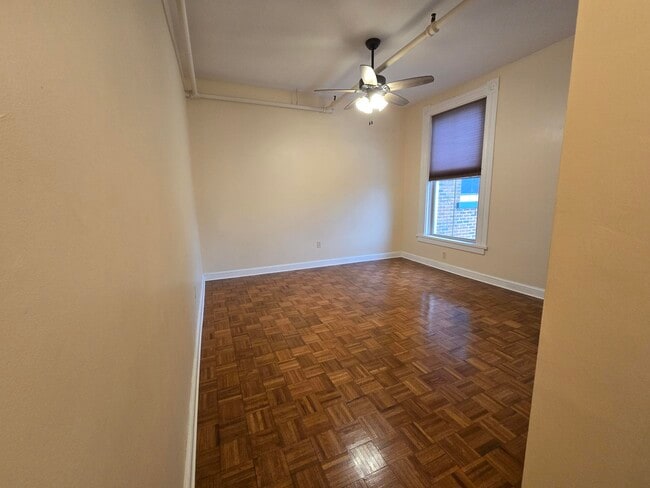 Building Photo - 217 2nd St E