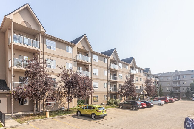 Hollick Kenyon Pointe