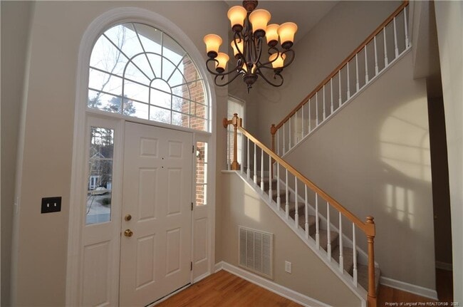 Building Photo - 206 Whiteberry Dr