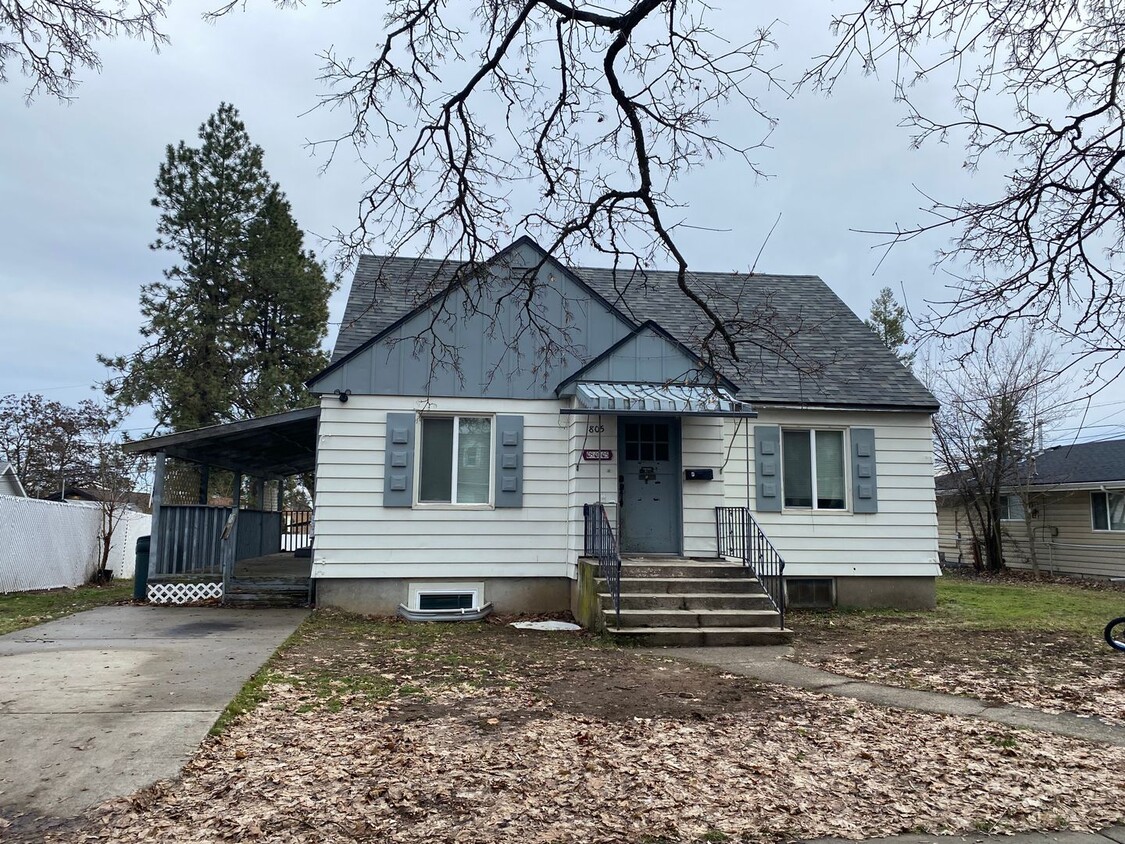 Primary Photo - 805 6th St