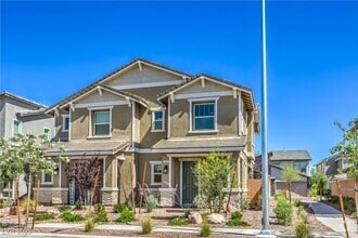 Building Photo - 904 Cottonwood Hl Pl