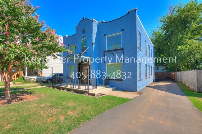 Foto del edificio - 1308 NW 16th St