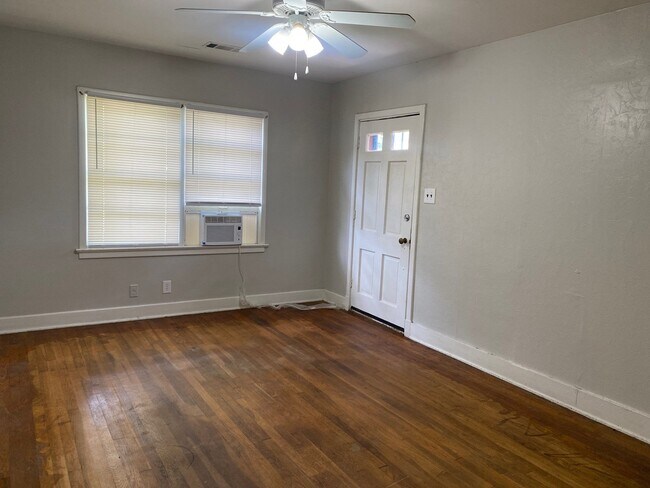 Foto del edificio - 532 Arlington Ave