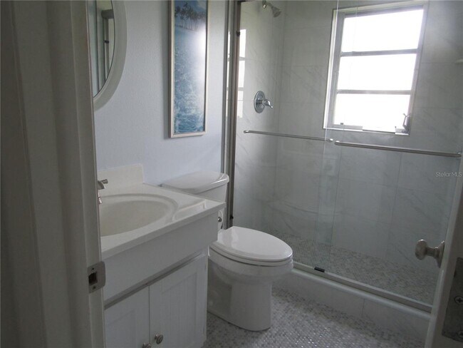 Foto del edificio - 7008 W Country Club Dr N