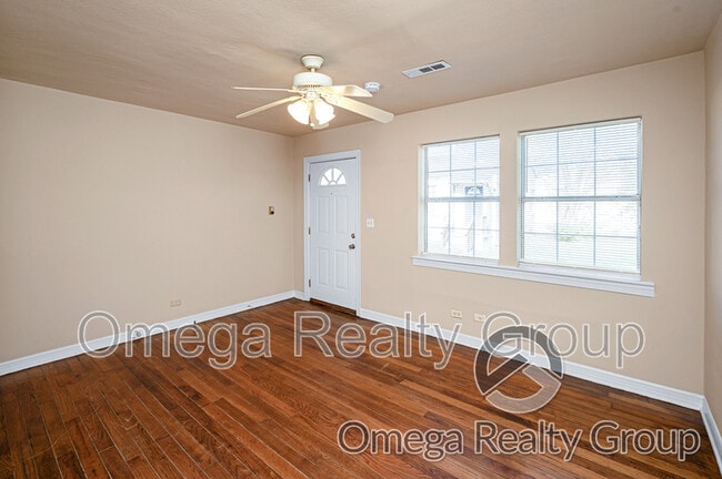 Building Photo - 970 Montevallo Rd