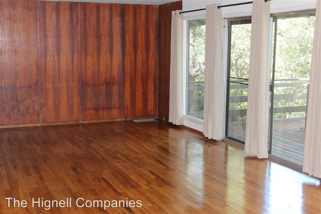 Building Photo - 2 br, 1.5 bath House - 780 Pioneer Ct.