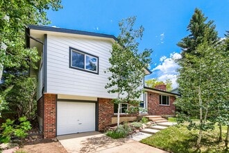 Building Photo - 1290 Judson Dr
