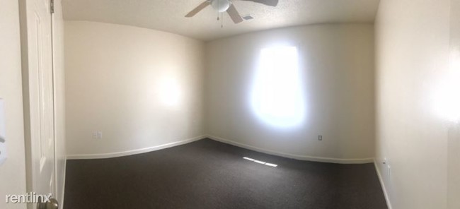 Foto del edificio - 2 br, 1 bath Apartment - 737 N Pruett St
