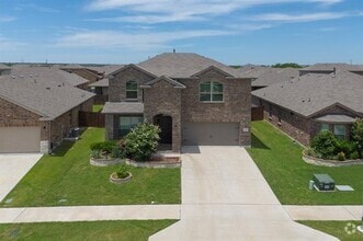 Building Photo - 16041 Charing Cross Dr