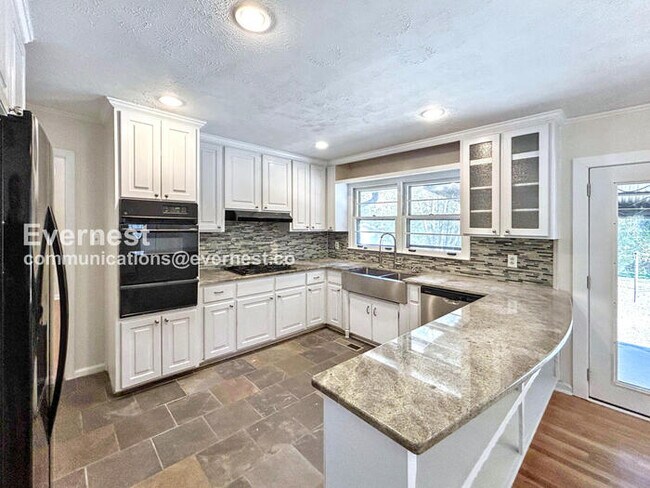 Foto del edificio - 4542 Carter Rd